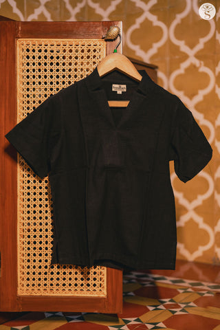 Crop Top Blouse- V Sattai ( Black)