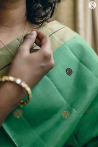 Light Silk - Emerald Green with Beige & Red Buttas