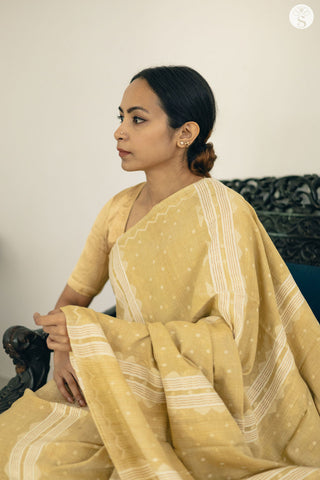 Mul Cotton - Pastel Yellow with White & Gold Zari Jamdani