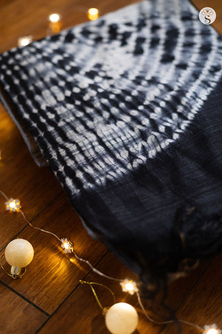 Matka Silk - Dark Grey with Shibori Pallu