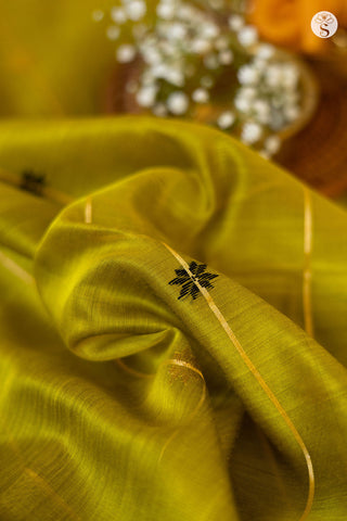 Maheshwari Silk Cotton - Mehendi Green with Zari Lines