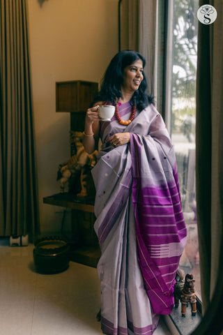 Light Silk - Pastel Lavender with Magenta Buttas