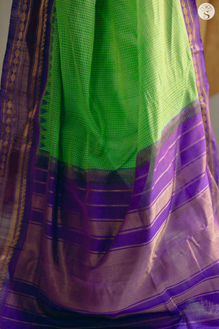 Kuttu Gadwal Saree - Cotton - Parrot Green with Purple pattu border